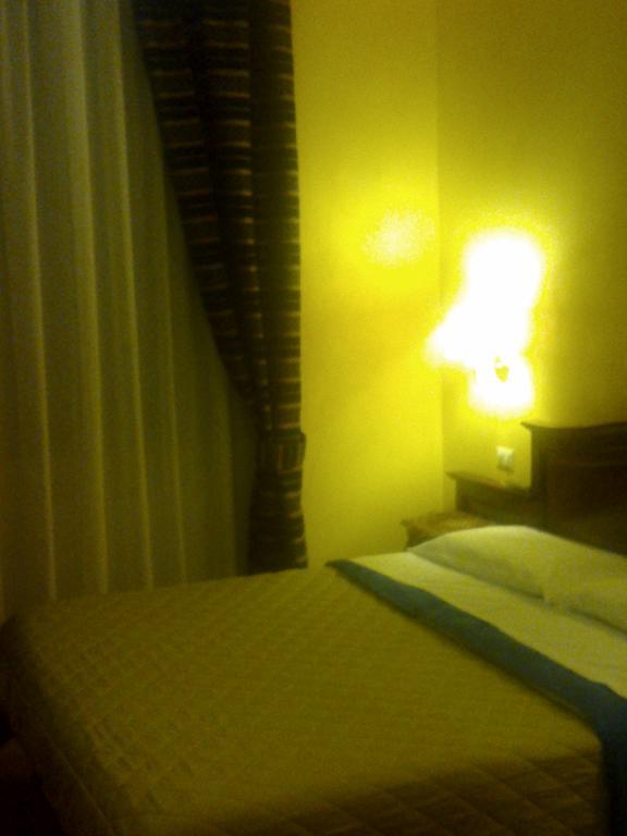 3 Lati Di Pitagora B&B โรม ภายนอก รูปภาพ