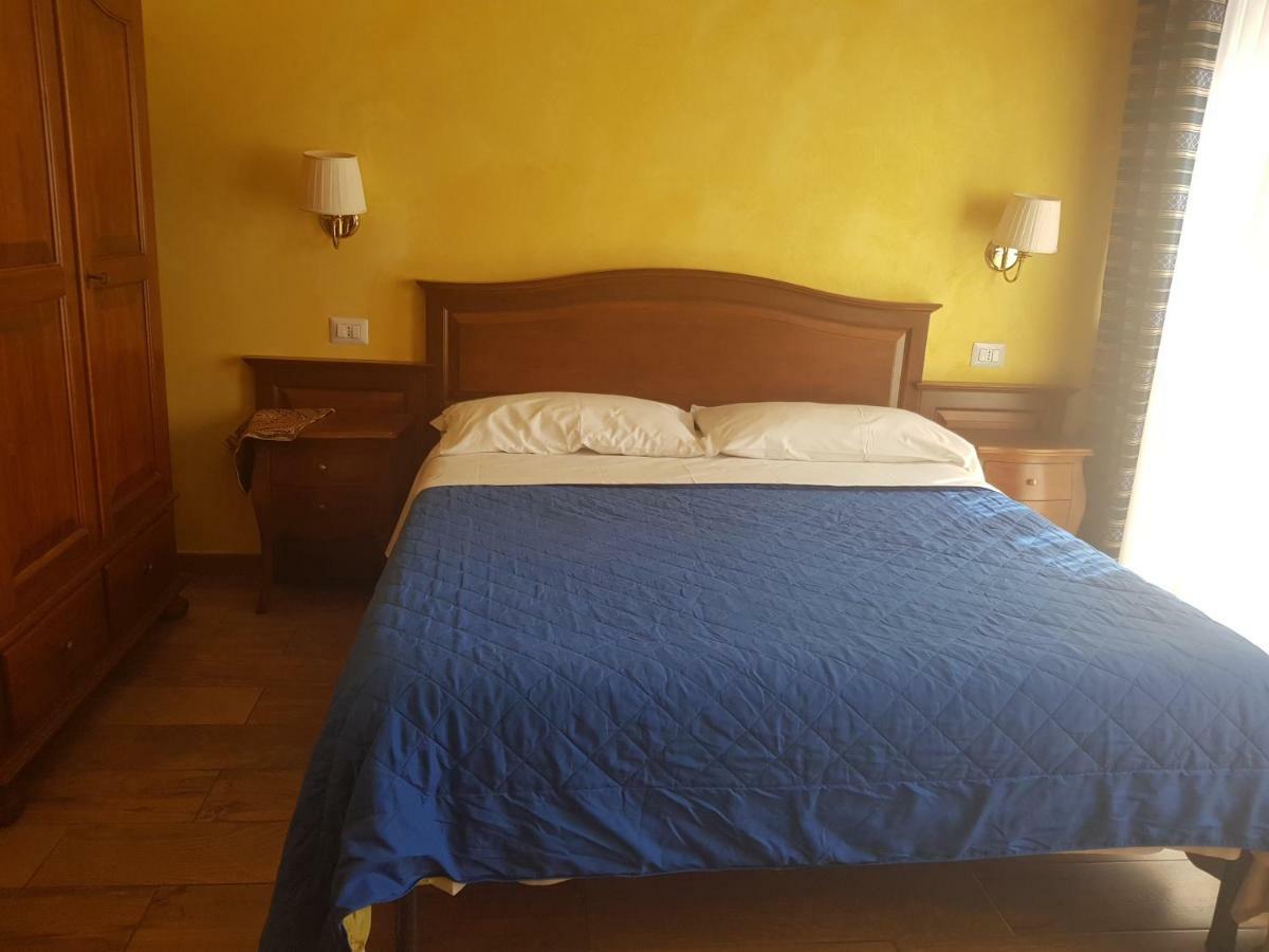 3 Lati Di Pitagora B&B โรม ภายนอก รูปภาพ